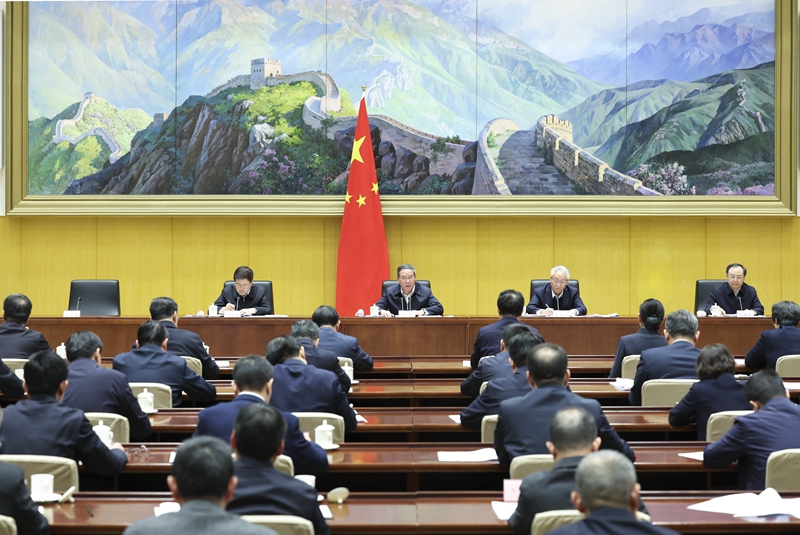李強(qiáng)在全國安全生產(chǎn)電視電話會(huì)議上強(qiáng)調(diào):深入貫徹落實(shí)習(xí)近平總書記重要指示精神 壓緊壓實(shí)責(zé)任 認(rèn)真排查隱患 狠抓工作落實(shí) 堅(jiān)決遏制各類安全事故多發(fā)連發(fā)勢頭